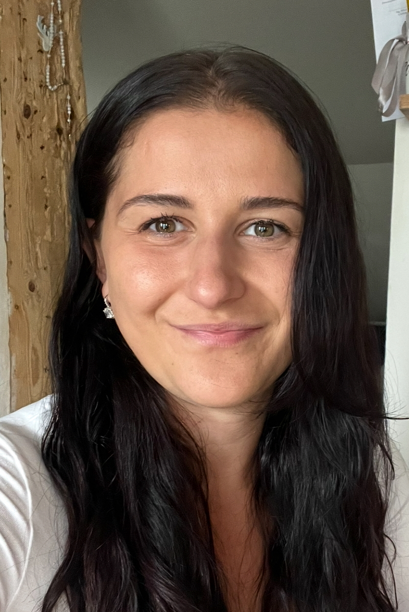 Jana Krchňová, Dis.